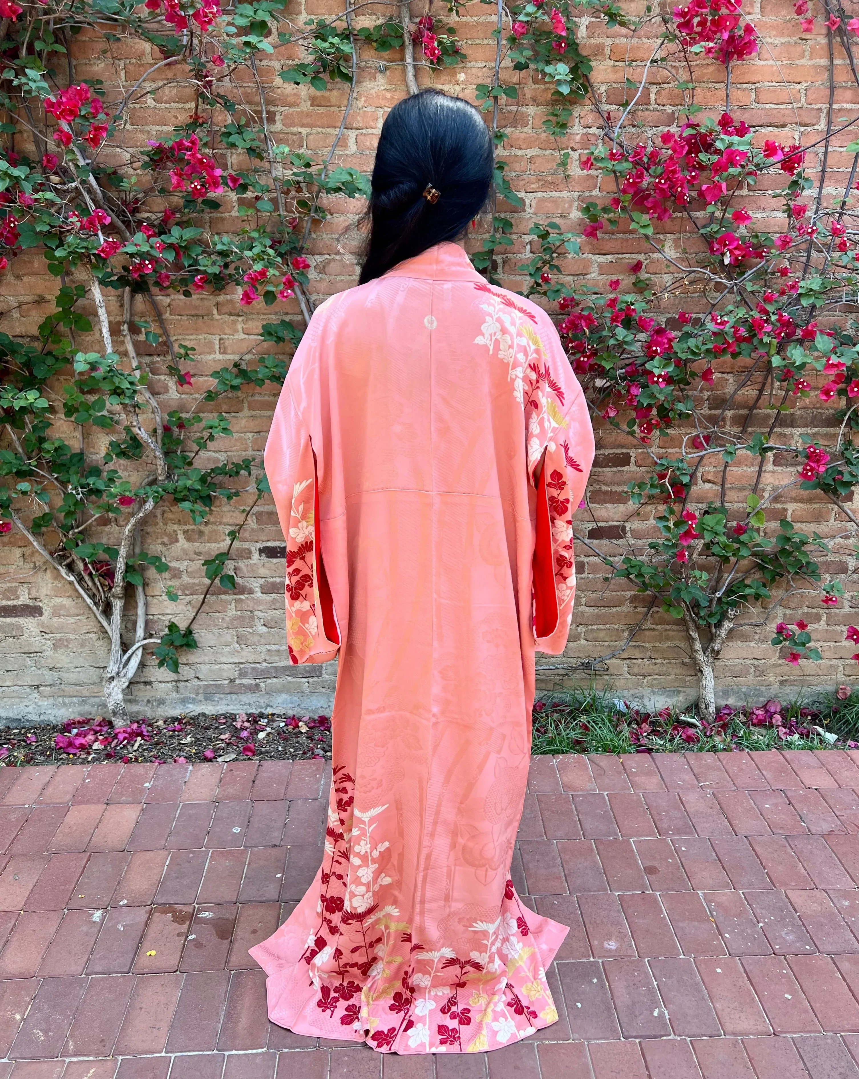 ANTIQUE KIMONO・MOMOIRO 桃色