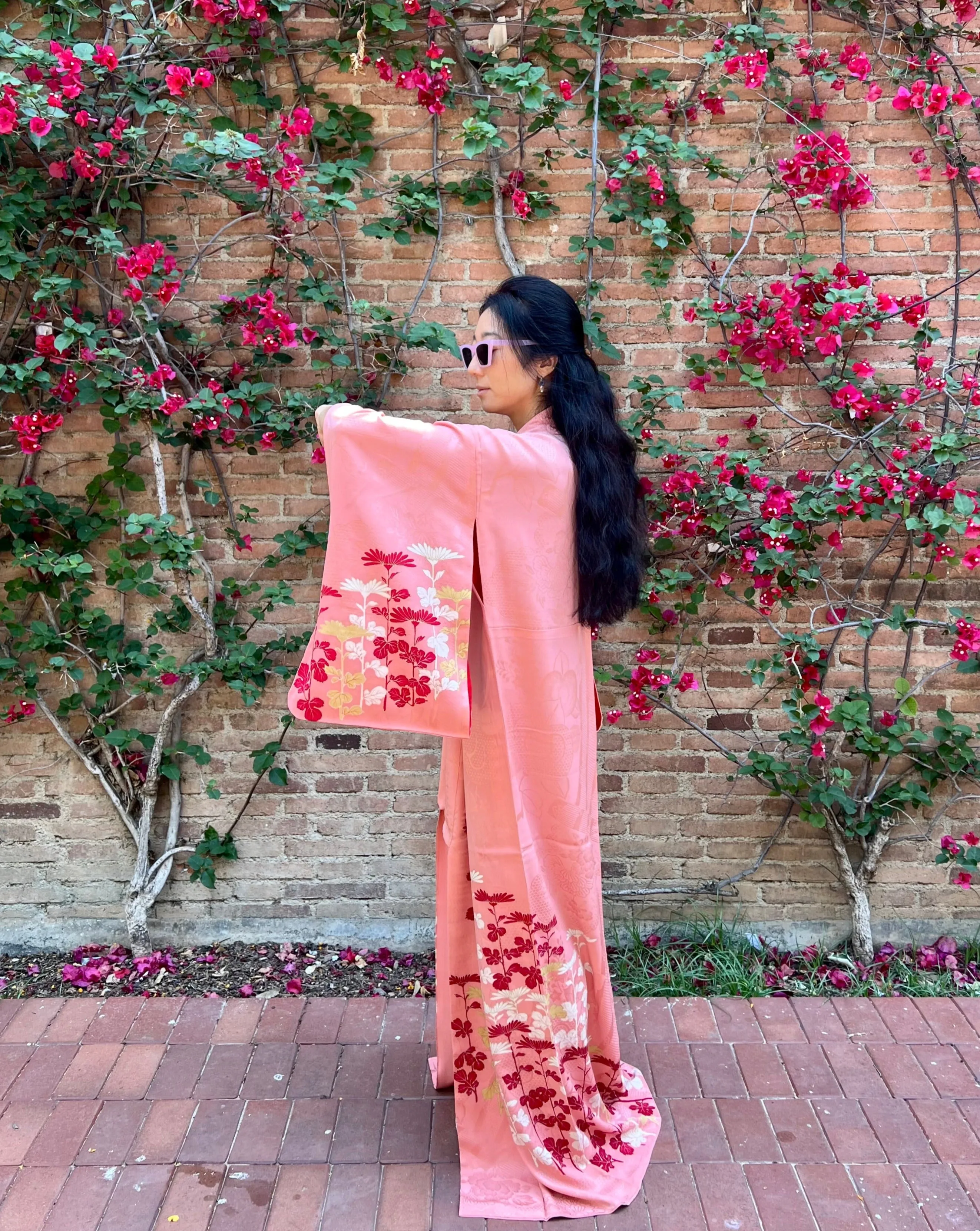 ANTIQUE KIMONO・MOMOIRO 桃色