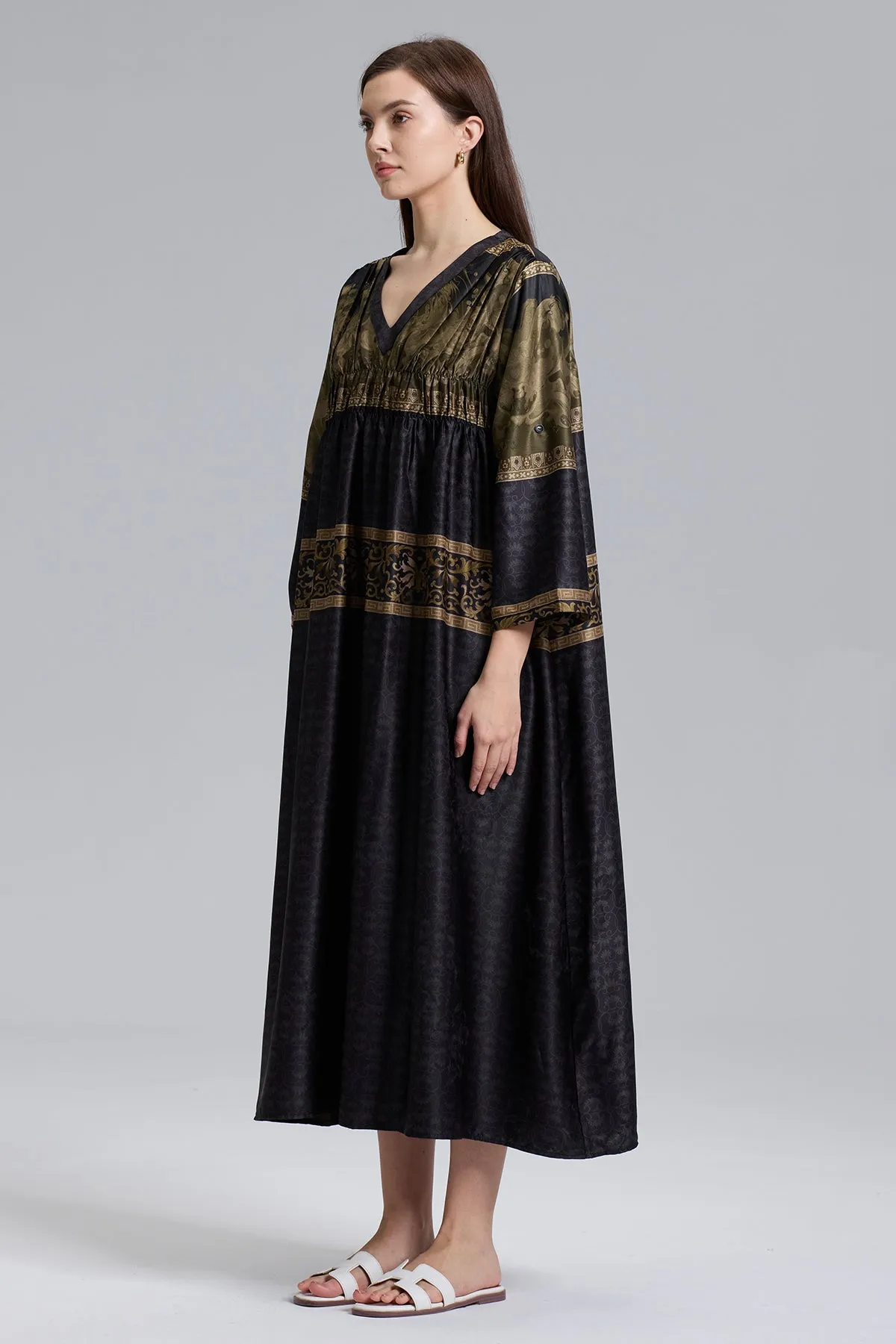 Arlo V-Neck Casual Dress
