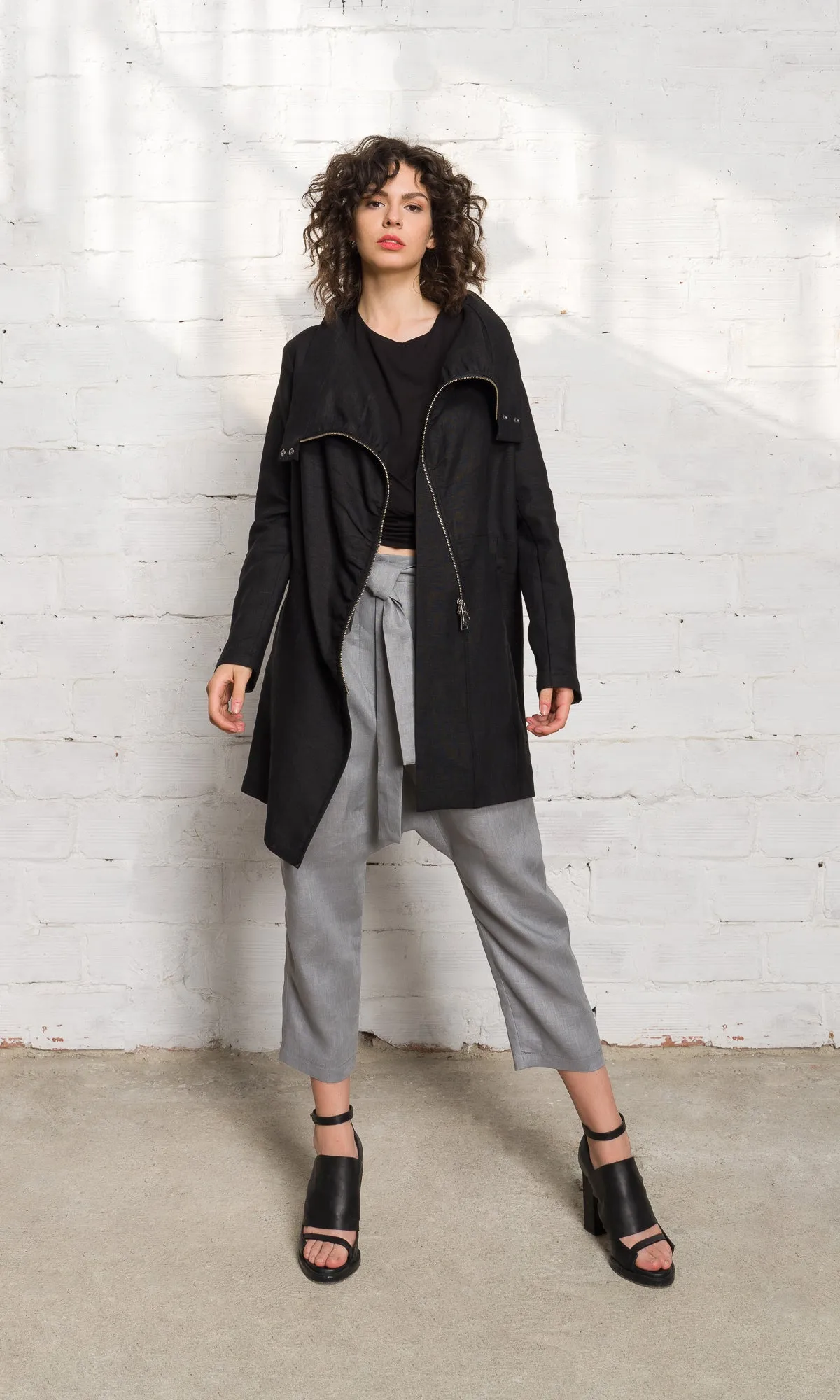 Asymmetric Zipper Closure Linen Jacket