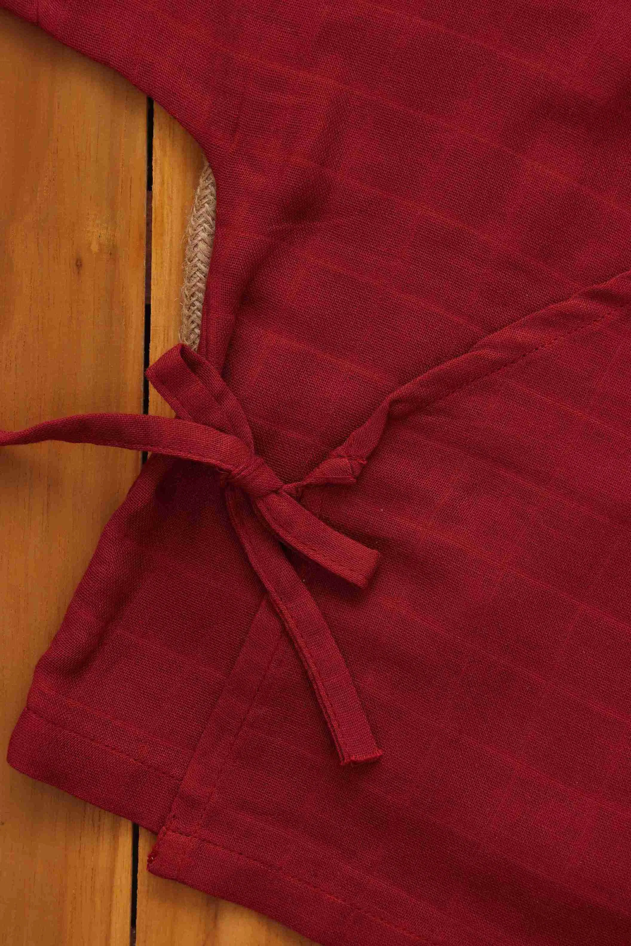 Elegant Solid Colored Muslin Kimono for Babies - Vibrant Comfort