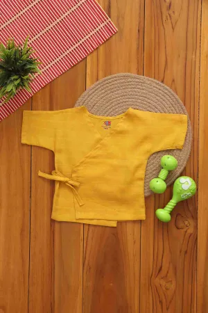 Elegant Solid Colored Muslin Kimono for Babies - Vibrant Comfort