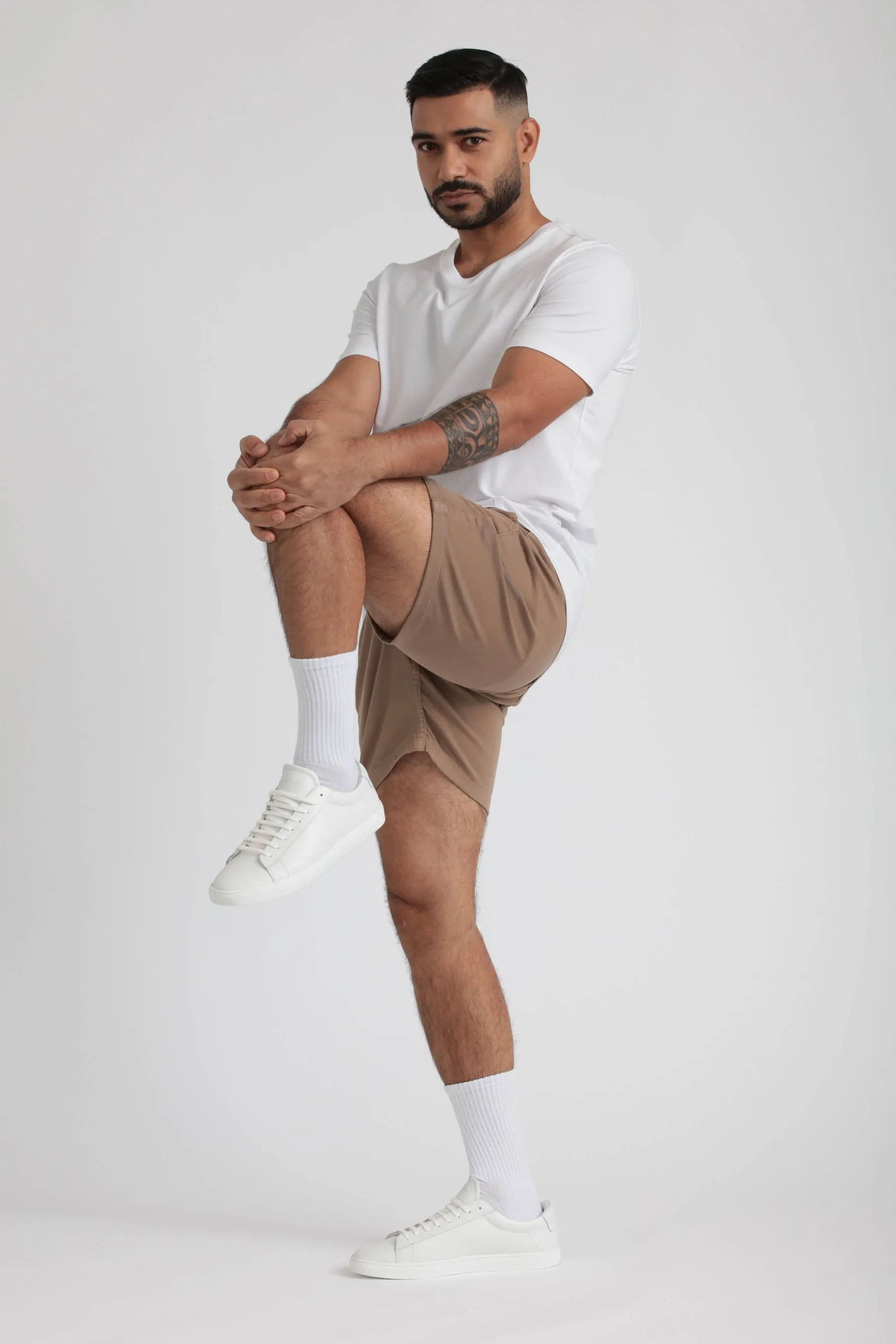 Everyday Comfort Shorts (Slim Fit) / Dark Khaki