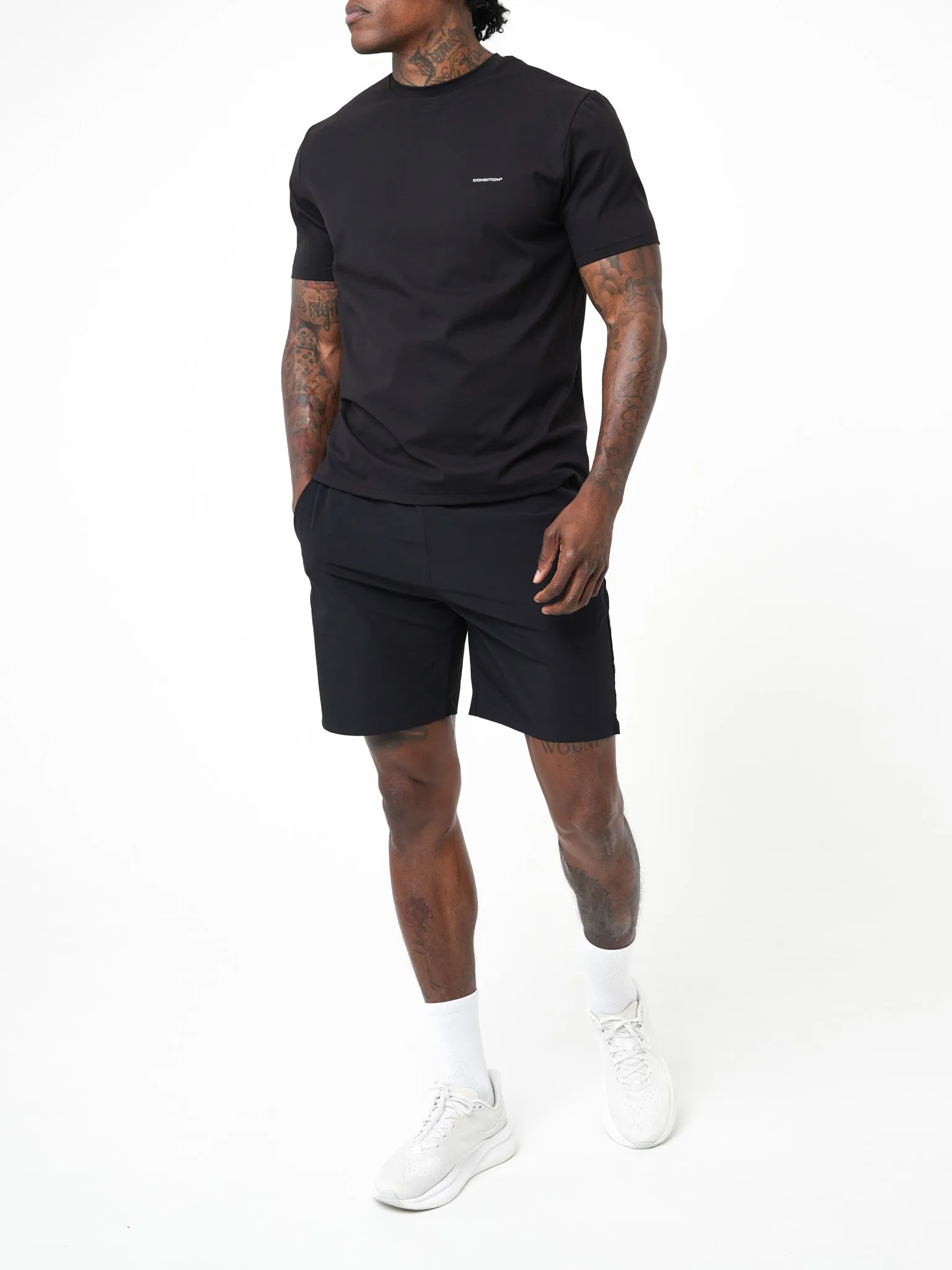 EVERYDAY T-SHIRT - BLACK