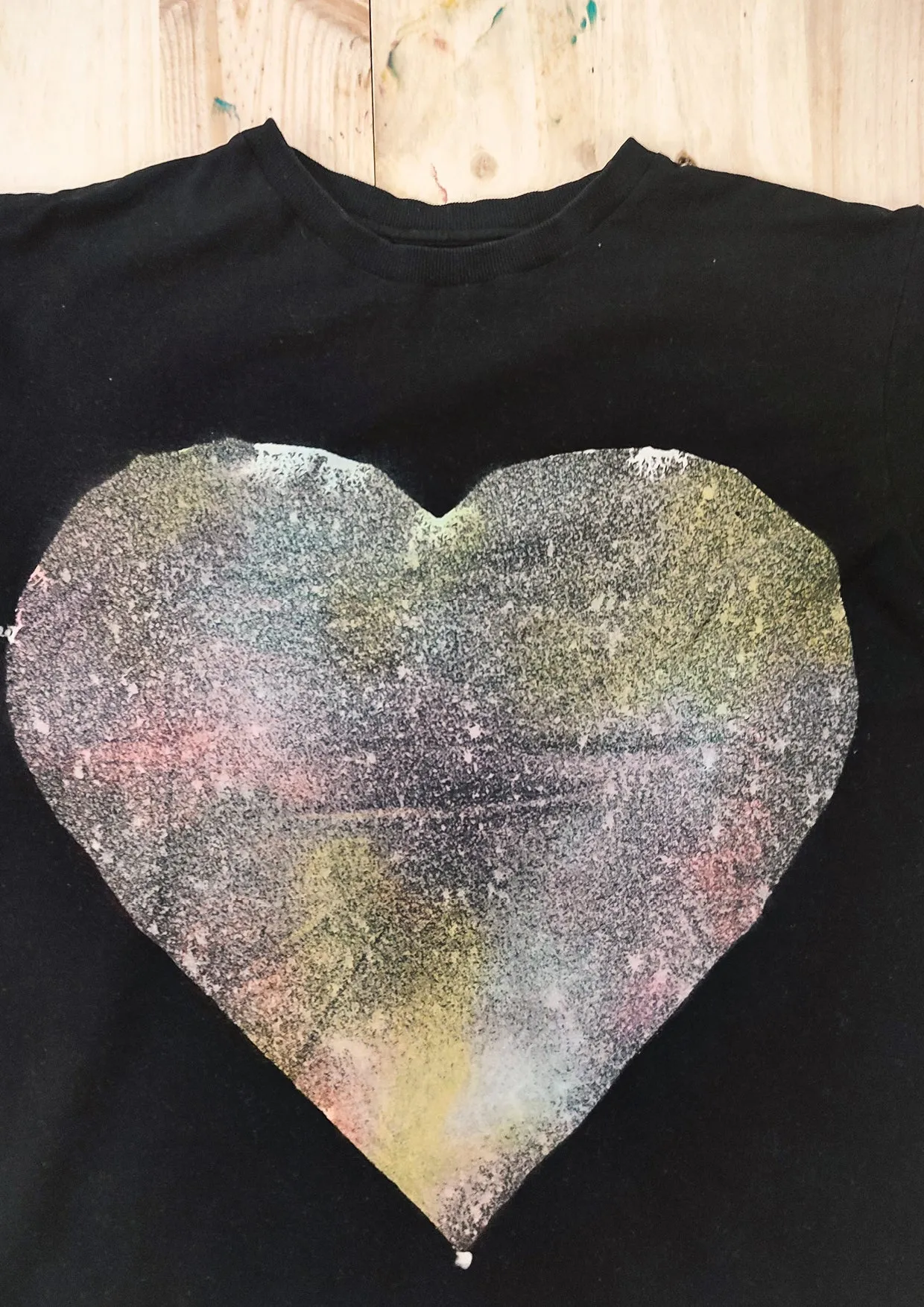 HANDPAINTED - T-SHIRT L - COTTON JERSEY black painted