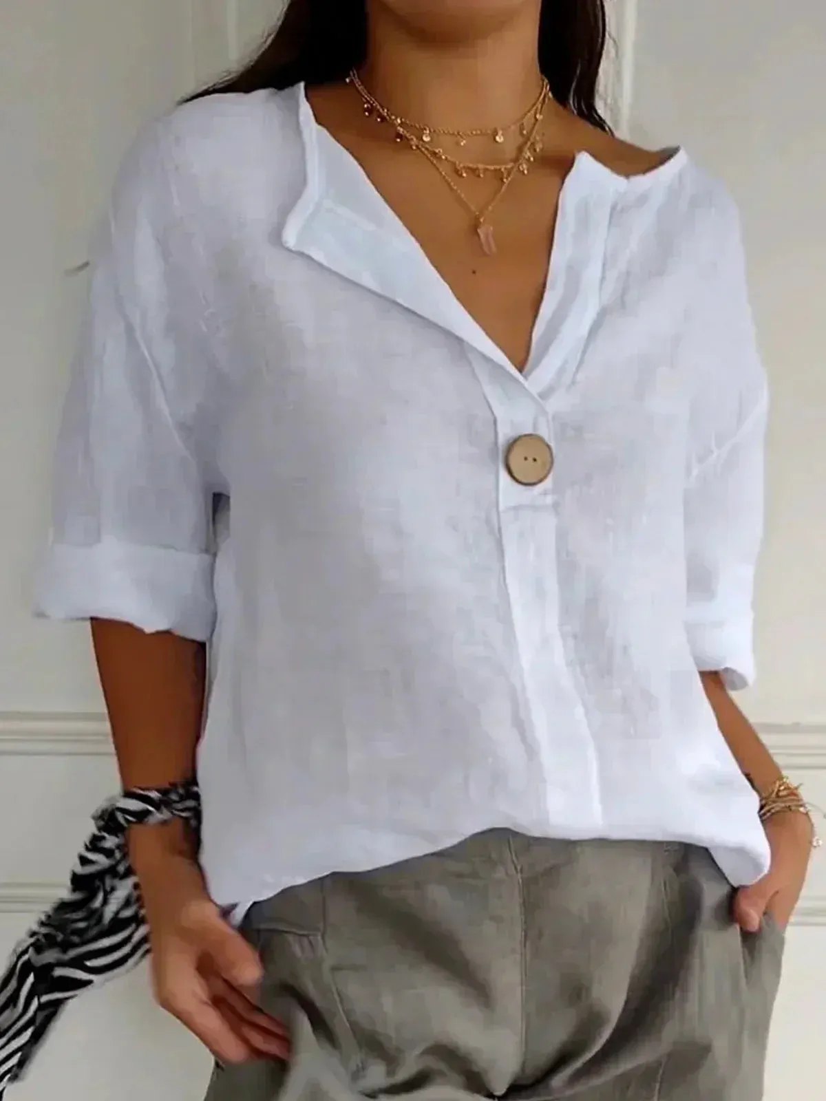 NAYLA - Casual V-Neck Blouse