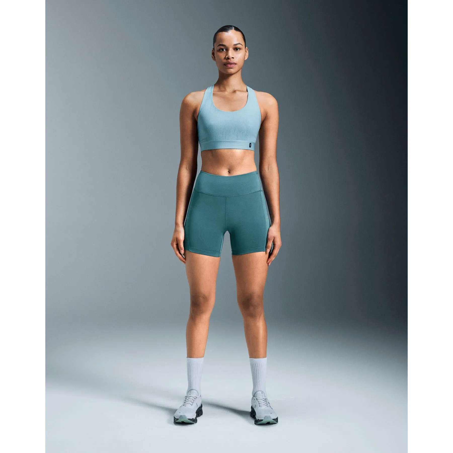 On Running Women's Performance Short Tight