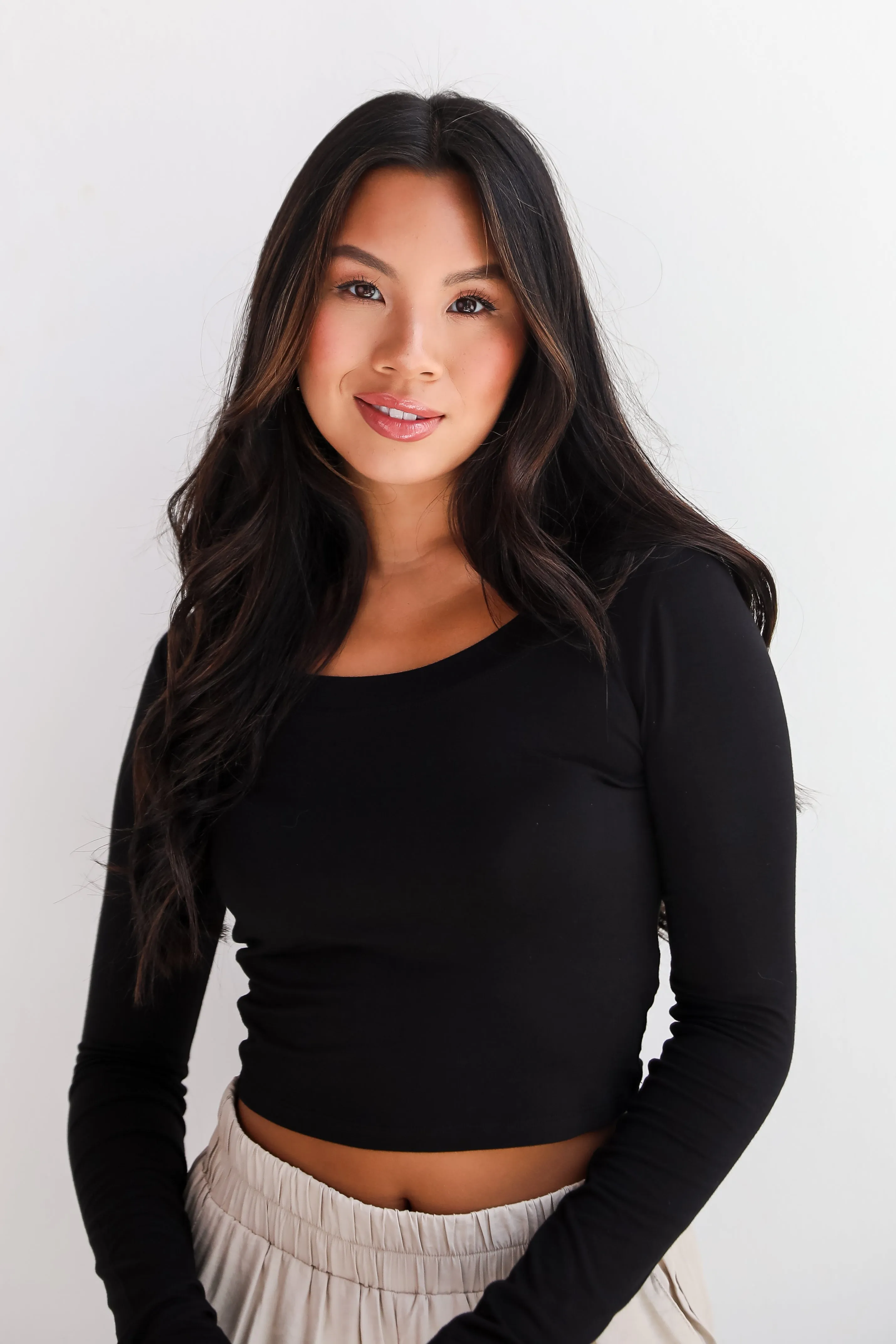 Sloane Everyday Cropped Long Sleeve Top - DU DEAL