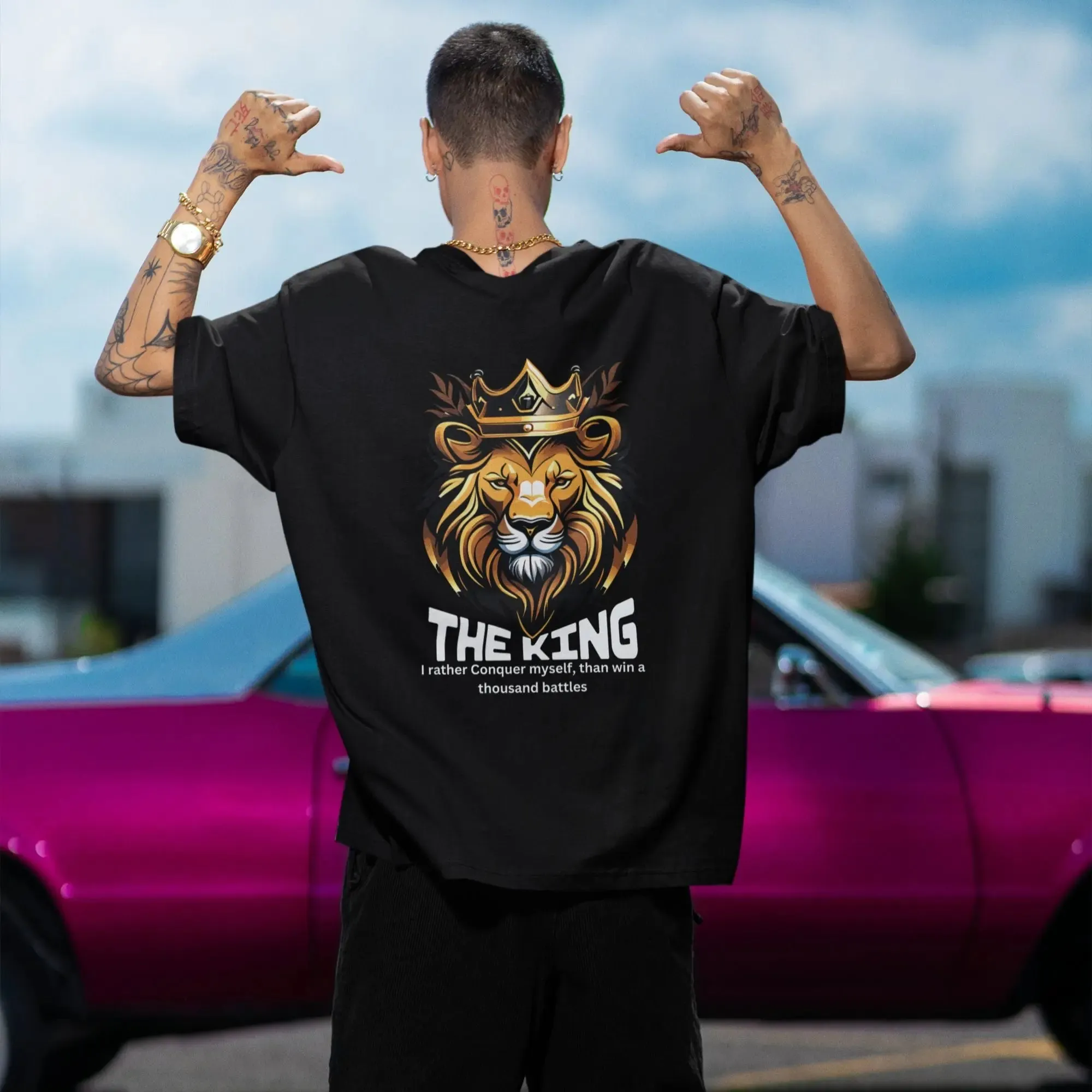 The King Oversize Classic T-Shirt