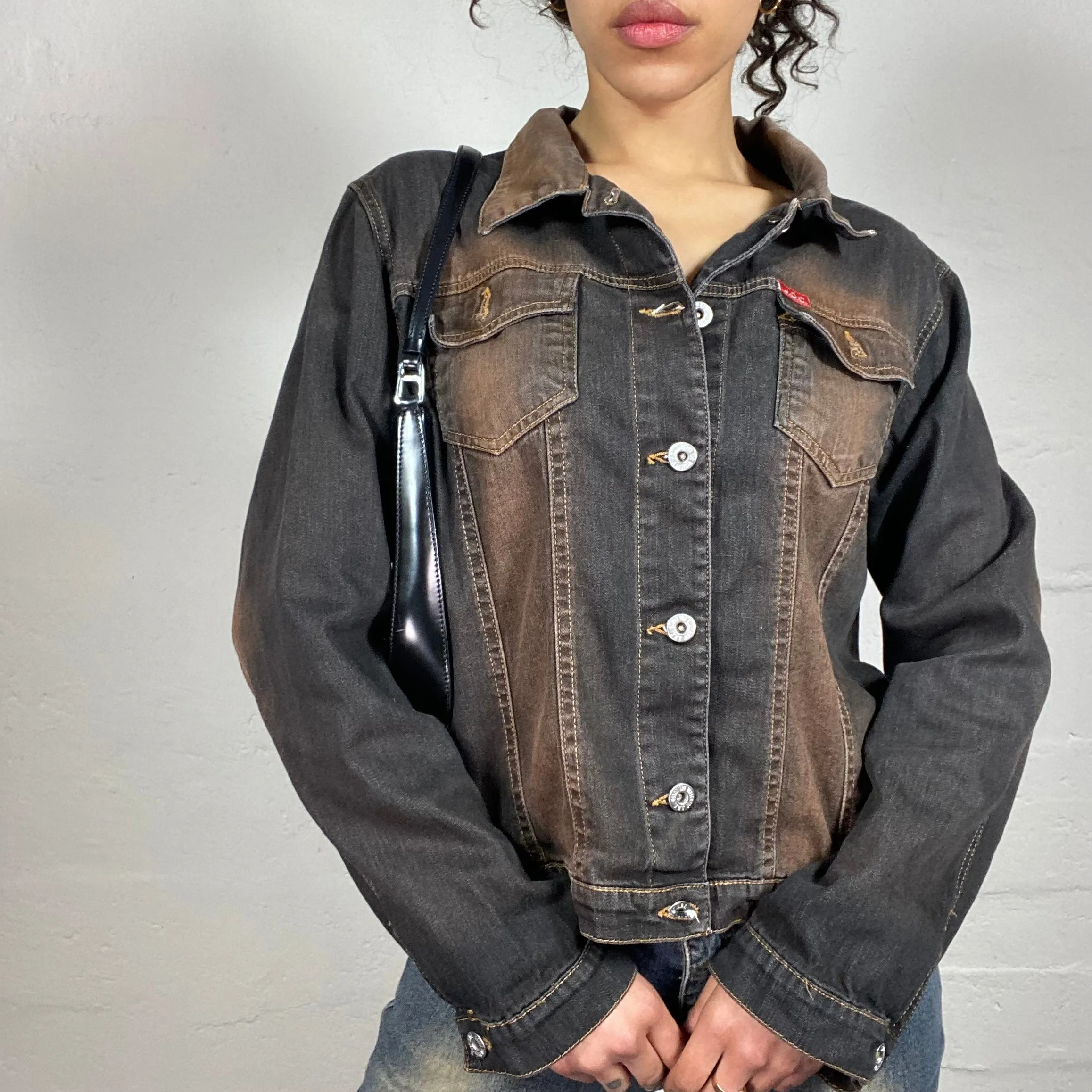 Vintage 2000's Downtown Dark Denim Button Up Brown Wash Out Classic Jacket (M)